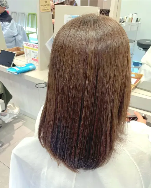 <新規>髪質改善ストレート+顔周りカット、¥12,000