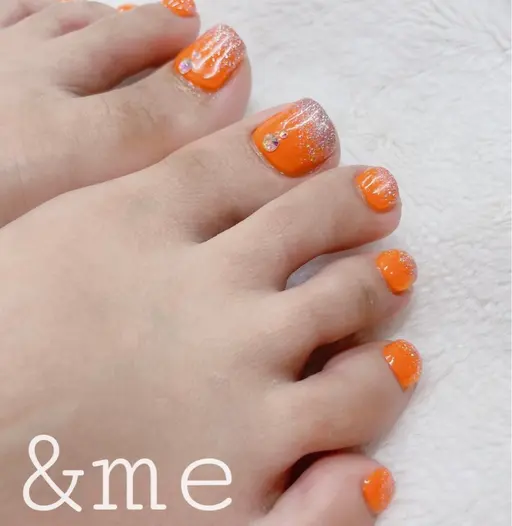 これからの季節に🧡フットシンプルデザインネイル👣🌟¥6000!!