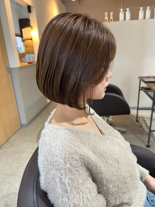 似合わせ全体カット「スタイリングレクチャー付き」+髪質改善ロア2ステップトリートメント　ボブ/ショート/レイヤー