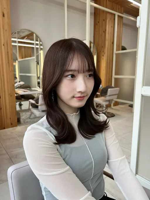 韓国風カット🇰🇷+艶カラー❣️+極上トリートメント