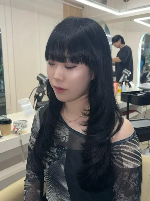 レイヤーカット🎀(ハッシュカット不可)お仕上げまで可愛くさせて頂きます🪄︎︎✨