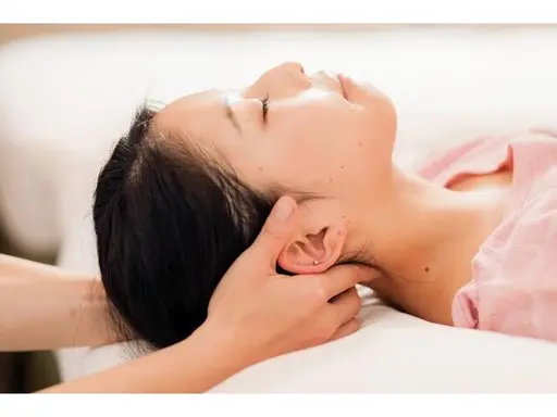 【全身の疲労や肩こりに】リンパトリートメント×神経整体コース《肩こり・猫背・自律神経の乱れ・疲労・ストレス・姿勢整体》