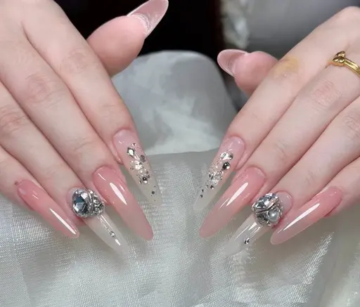 ♪♪ チップ長さだし10本💅🎨4本アートやり放題🎀パーツつけ放題(4本まで) 💚💛🩷