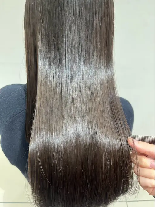 ダメージレス💫髪質改善ストレート✨(中間処理、トリートメント、カット込み)
