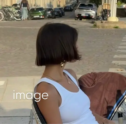 bob cut model
