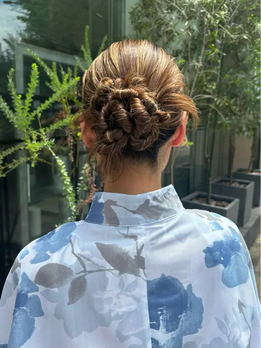 【夏祭りにオススメ】浴衣着付け+ヘアセット