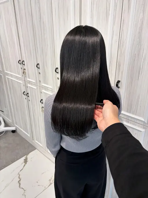 【ご新規様限定】ダメージ最小限✨自然で柔らかい艶ストレート