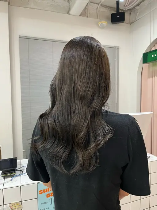 【ブリーチなしで理想の髪色に💎】透明感シアカラー➕スリーステップトリートメント✨