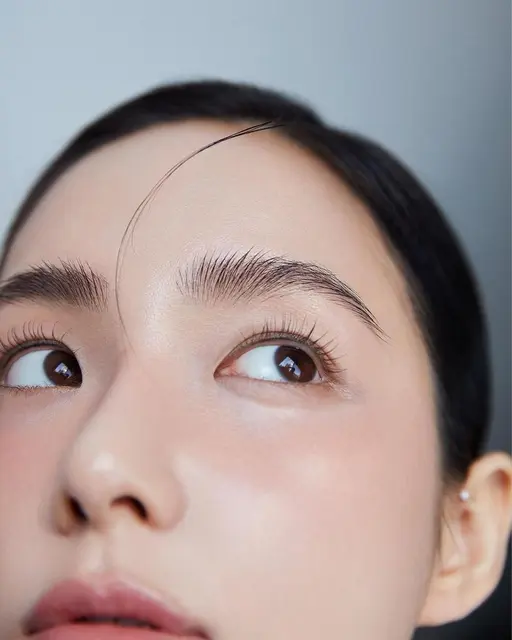 オフ無料🎀マツエク100本➕眉waxスタイリング