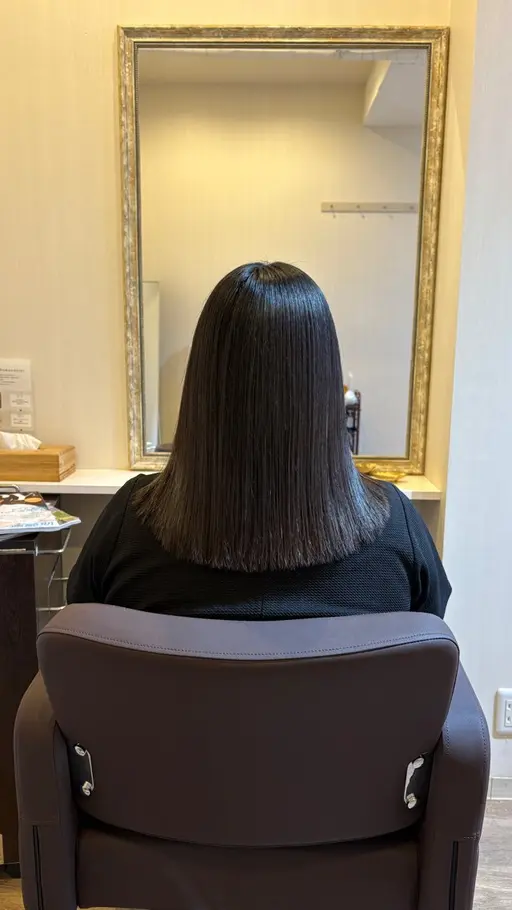 カット木曜日限定スタイリストチェックあり