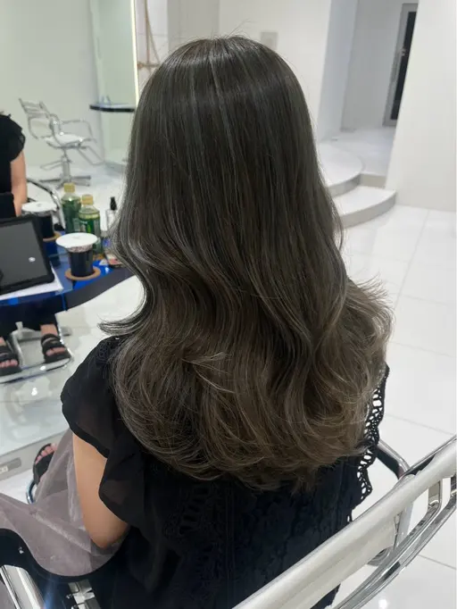 【カットモデル✂︎】19時​〜​🫧似合わせレイヤーカット（ロング）シャンプー・ブロー付き‼︎