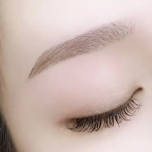 【アイブロウ】眉毛を整える。美眉ブロウワックス✨