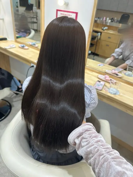 夏休み限定🈹👱🏻♀️学割U24🎀¦《カット》 ➕ 《透明感ケアカラー》 ➕ 《前処理剤》
