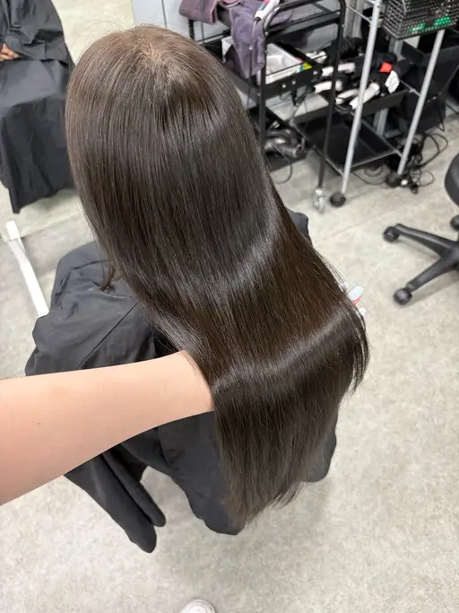 【10.11月限定】似合わカット✂️+まろっとブラウンカラー🤎+髪質改善トリートメント🧴