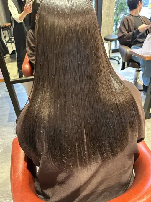 ブリーチしててもOK🙆🏻‍♀️ダメージレス縮毛矯正✨シルクストレート🩷トリートメント付き✨