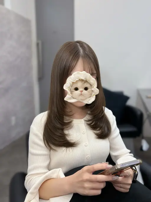 【スタイリスト試験モデル】ミディアムカット限定(5cm以上のレイヤー/ハイレイヤー)※メニューの補足説明欄ご一読ください