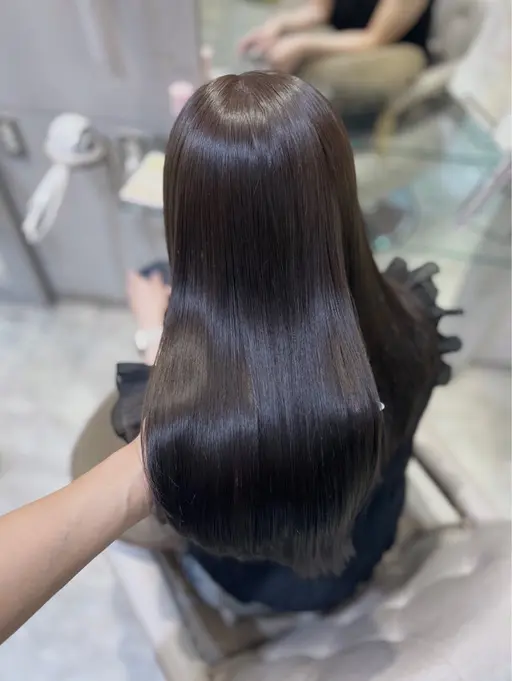 【🌻本日２名様限定80%オフ🌻】プレミアムケアカラー＋トリートメント＋バリブラシ✨