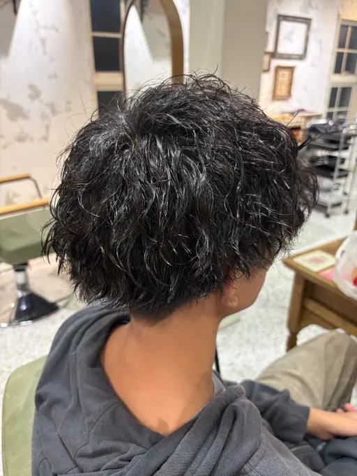 【メンズ限定】🌀カット+ パーマ🌀
