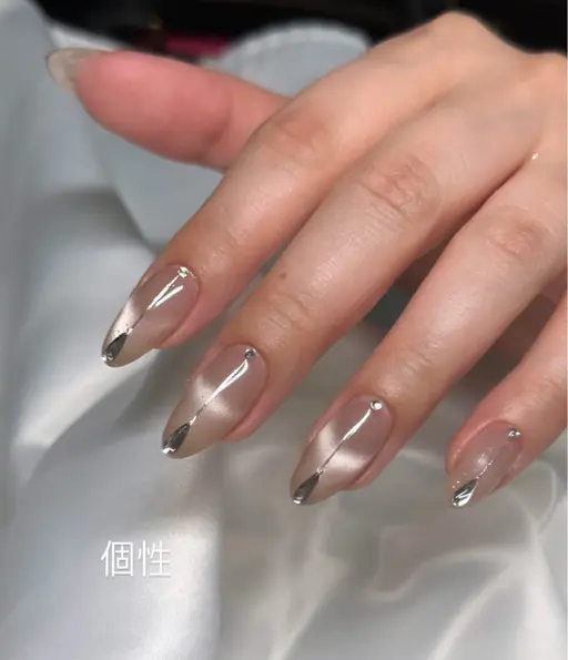 定番うるちゅるかわいい　¥5800 グラデ❌マグ◯パーツは＋500​〜​