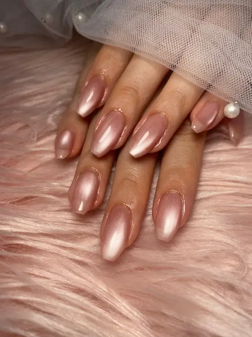 【他店オフ込み】指を長く魅せる💅🏻透明感マグネットネイル🫧