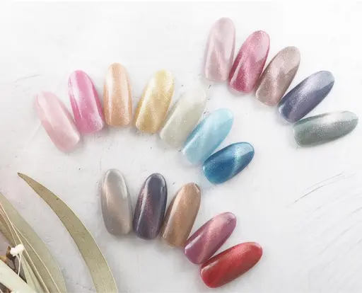 大人気🥰ハンドマグネットジェルネイル🌈ジェルオフ無料・ケア込！