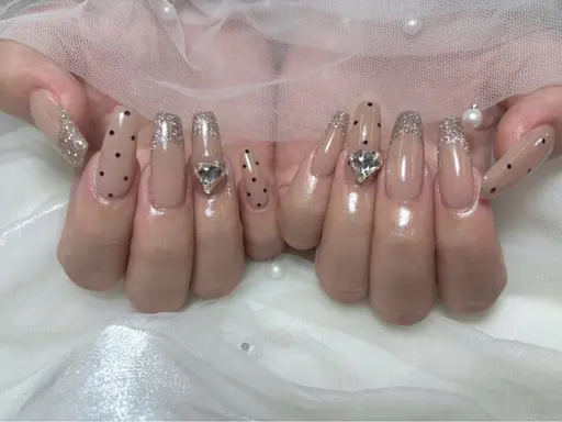 🩷平日限定🩷ハンド【持ち込みOK】120分アートコース 🫧🖤