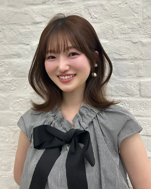 【韓国風カット🇰🇷】+艶トリートメント✨+コテ巻き付き⚠︎必ず補足説明をお読みの上ご予約をお願い致します!!