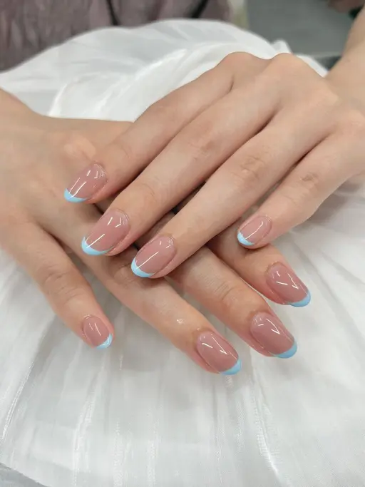 《ハンド》カラーフレンチ(ベースカラー有)🎀オフ無し