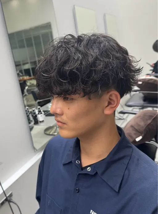 「8/12日 (水)リクエスト限定✨」メンズカットパーマ🌀⚠️博多店でのご案内となります🙇