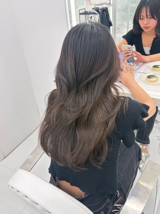 【ブリーチ履歴なしさんへ】艶々叶うカラー+ヘアセット