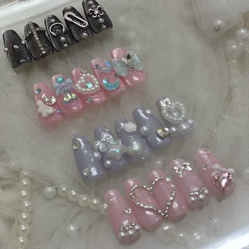 【初回オフ無料🆓】ワンカラーにパーツつけ放題✨✝️💍🪽