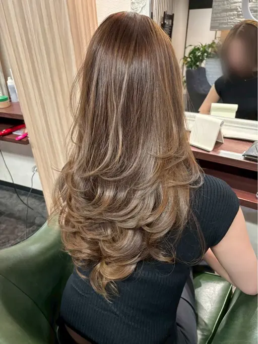 艶髪ワンカラー.⋆𝜗𝜚 +トリートメントも可能です✨