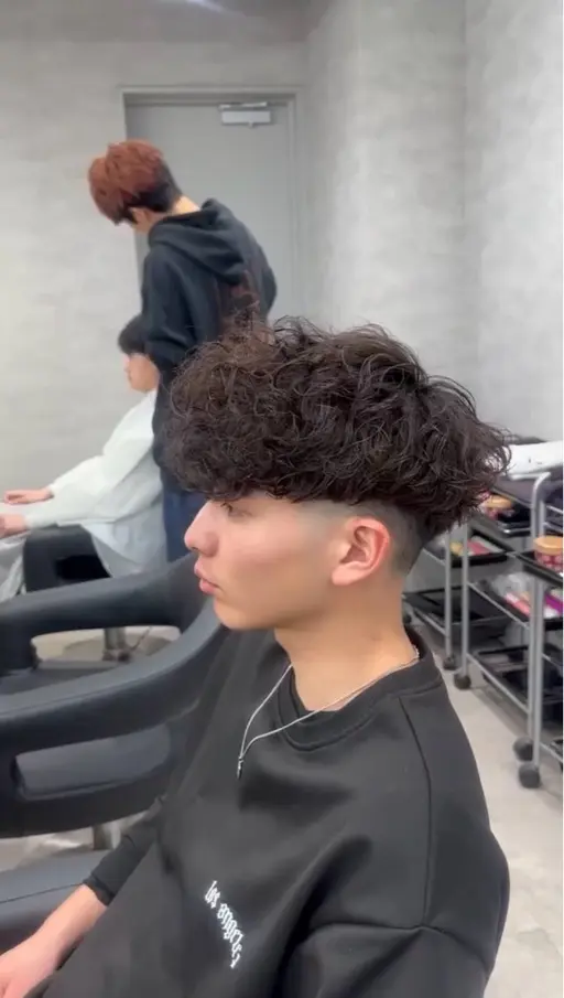 🎯 骨格・髪質に合わせる似合わせメンズパーマ