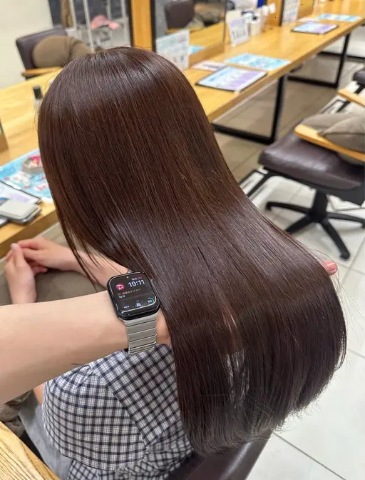 🌻夏休み限定🌻透明感ワンカラー+うる艶TR 学生/社会人にも人気! ミディアム、ロング+1000円のみ!