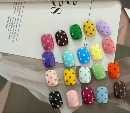 IG大人気⭐️ワンカラー+ドットネイル4本🎀ケア込みオフなし