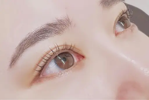 Lashlift (まつげパーマ)