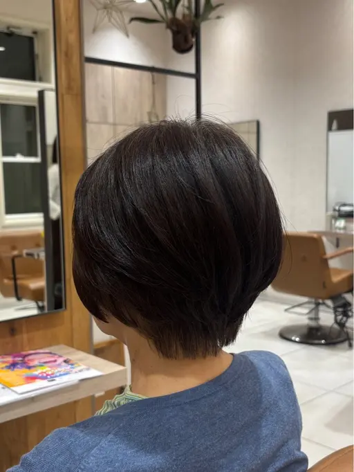 9月限定⭐︎【無料ショートカット✂︎🌟】木曜日18時​〜​のみ、土曜日19時​〜​のみ限定⭐︎treatmentサービス付⭐︎