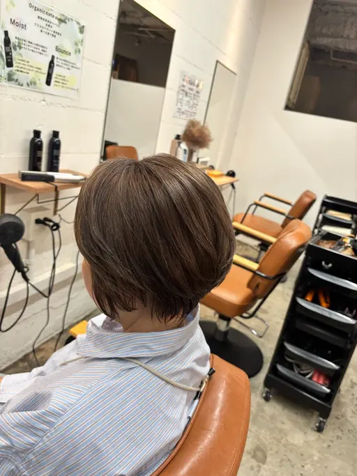 レディースカット【ショート】(ボブ・ショートボブ不可)肩下不可
