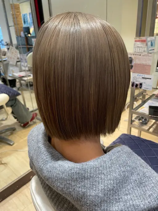 レディースカット✂️【あご下​〜​