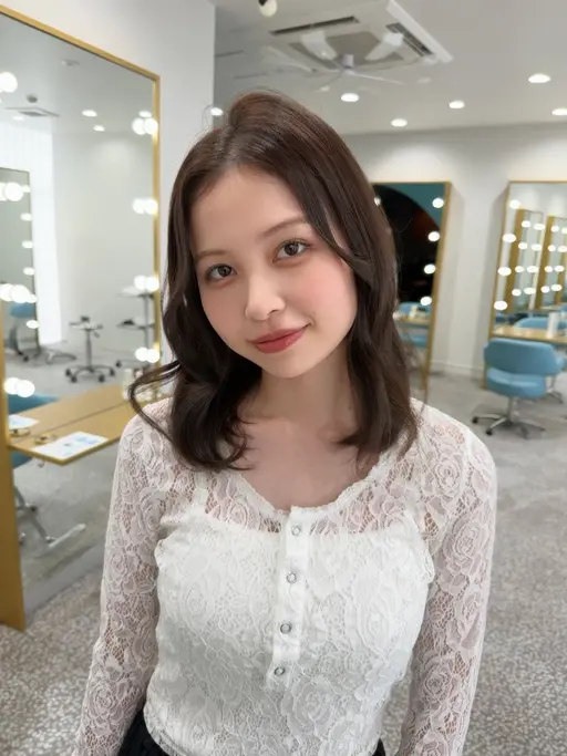 韓国風レイヤーカット+透明感カラー+高保湿トリートメント