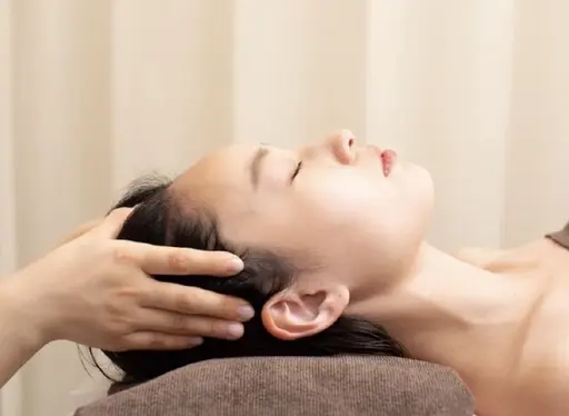 【6/30限定】¥0モデル🫧クレンジング＆洗顔＆ヘッドマッサージ20分🫧+¥2980で光フォトor顔脱毛可能⭕️