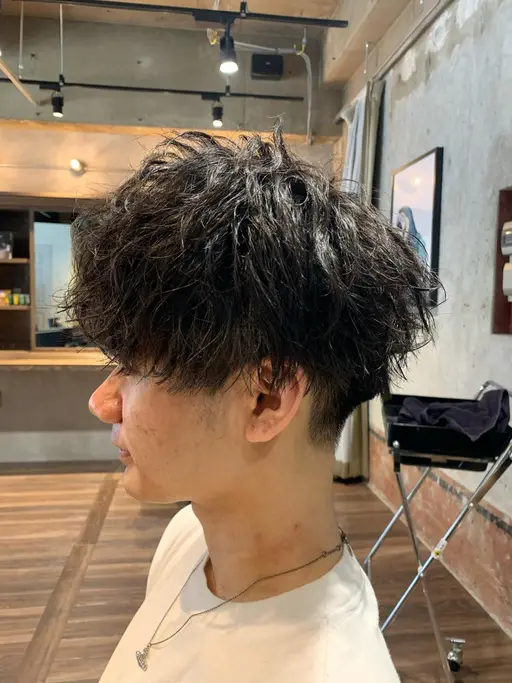 骨格矯正カット+無造作パーマ+トリートメント