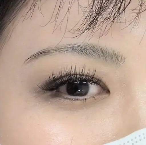 「自まつ毛を生かしてまつ毛を強調」マスカラパーマ
