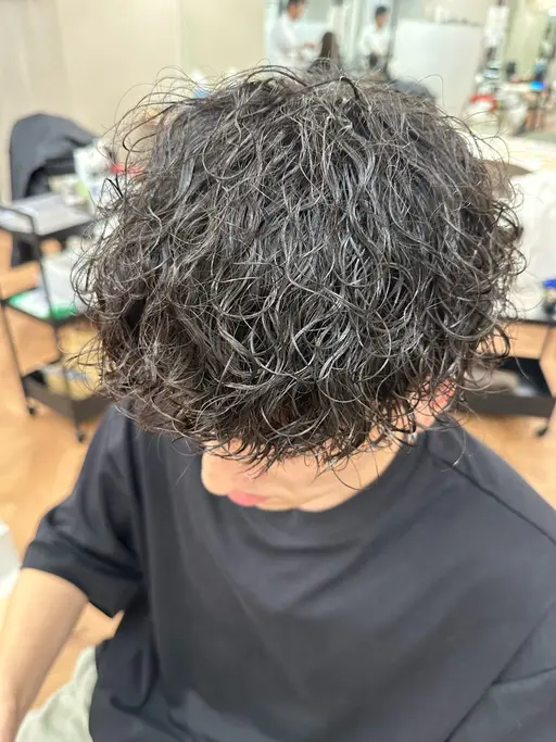 【イメチェンランキングNo. 1‼️】カット+波巻きパーマ、ツイスト、スパイラル✂︎（ツイストスパイラルも可✨）