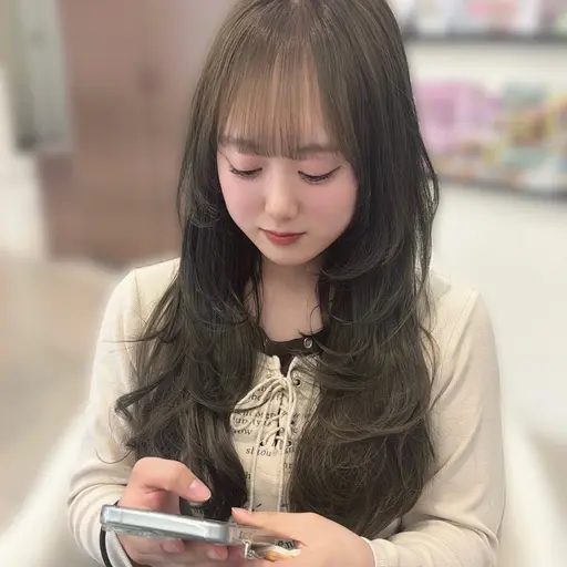 🩵レイヤーカットモデル募集🩵前髪・顔周りも是非✨️営業後19:00~《7月予約枠》8