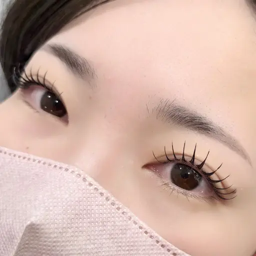 🌻アンドヘルシー🌻(LEDフラットラッシュ100本+パーマ)オフ+550円