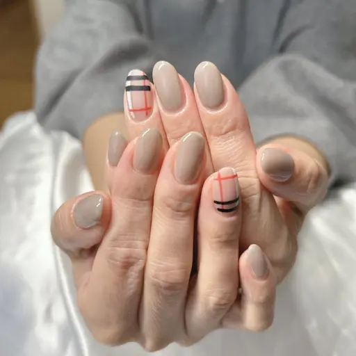 2本アート💅