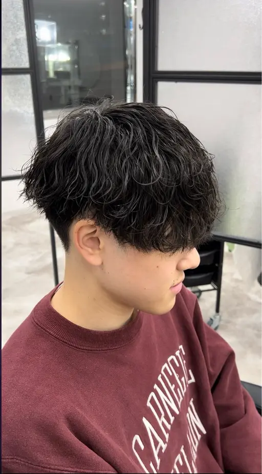 こちらのメニューで予約してもらった次もお得に⁉️🕊️メンズカット+特殊デザインパーマ