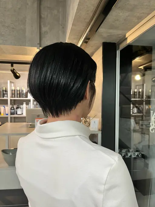 ショートスタイル　cut model