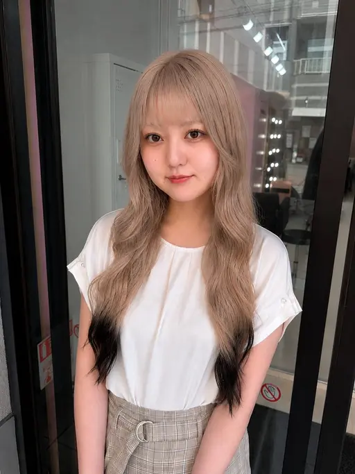 【8月限定🌻】ケアブリーチ＋艶カラー🫧